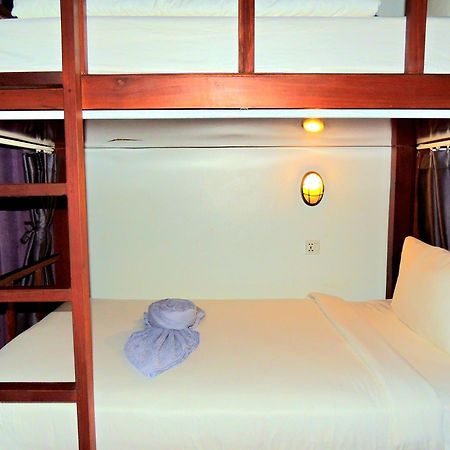 Darling Pub Hostel เสียมราฐ ภายนอก รูปภาพ