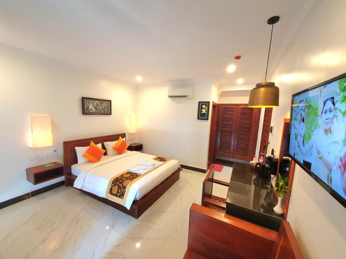 Darling Pub Hostel เสียมราฐ ภายนอก รูปภาพ