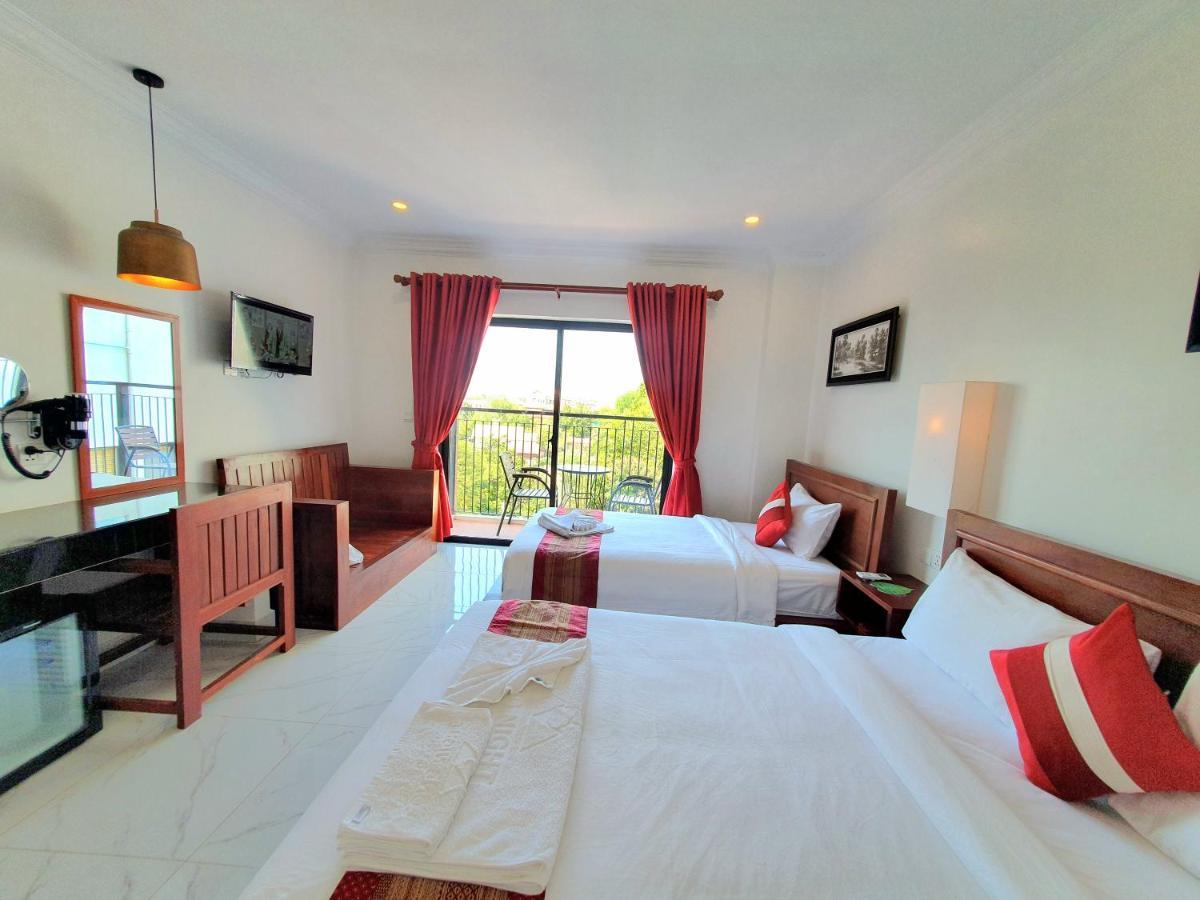 Darling Pub Hostel เสียมราฐ ภายนอก รูปภาพ