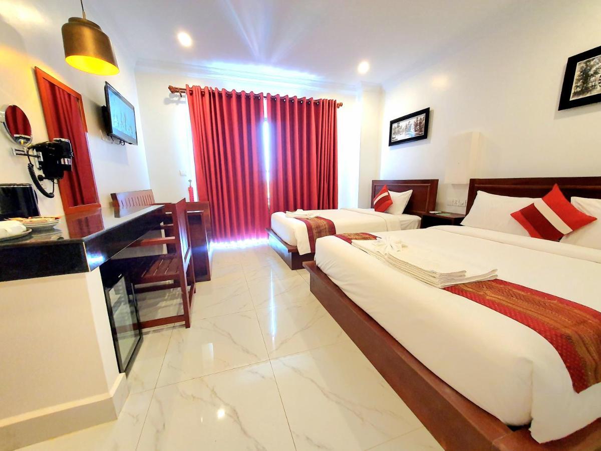 Darling Pub Hostel เสียมราฐ ภายนอก รูปภาพ