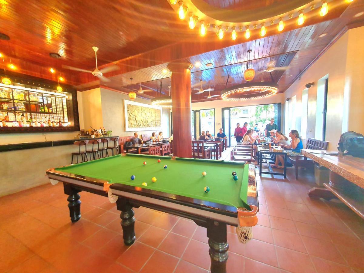 Darling Pub Hostel เสียมราฐ ภายนอก รูปภาพ